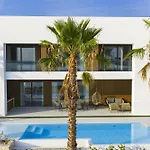 Villa The Palms By Irundo Tkon
