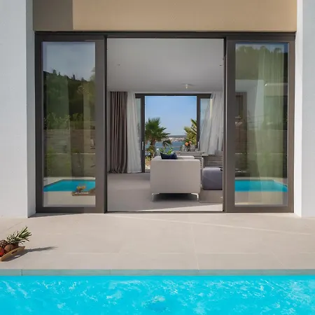 The Palms Villa